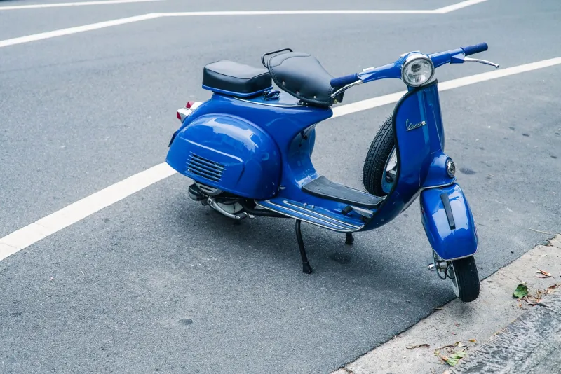 In Vespa sulle Strade Provinciali: Scoprire l'Italia al Ritmo Giusto